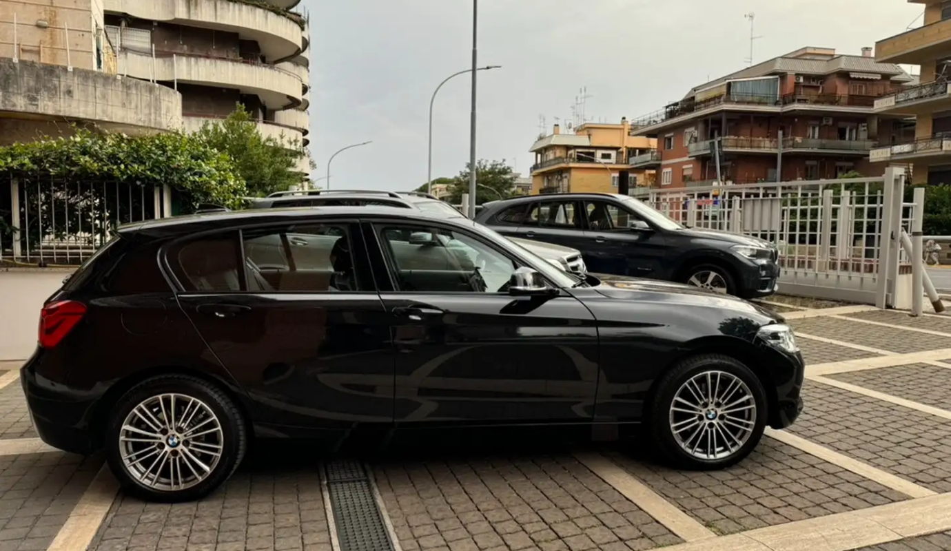 BMW 116 d Auto 5p Urban – LED-NAVI-VIRTUAL COCKPIT !!