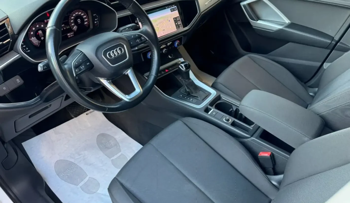 Audi Q3 35 tfsi S-tronic Business Advanced