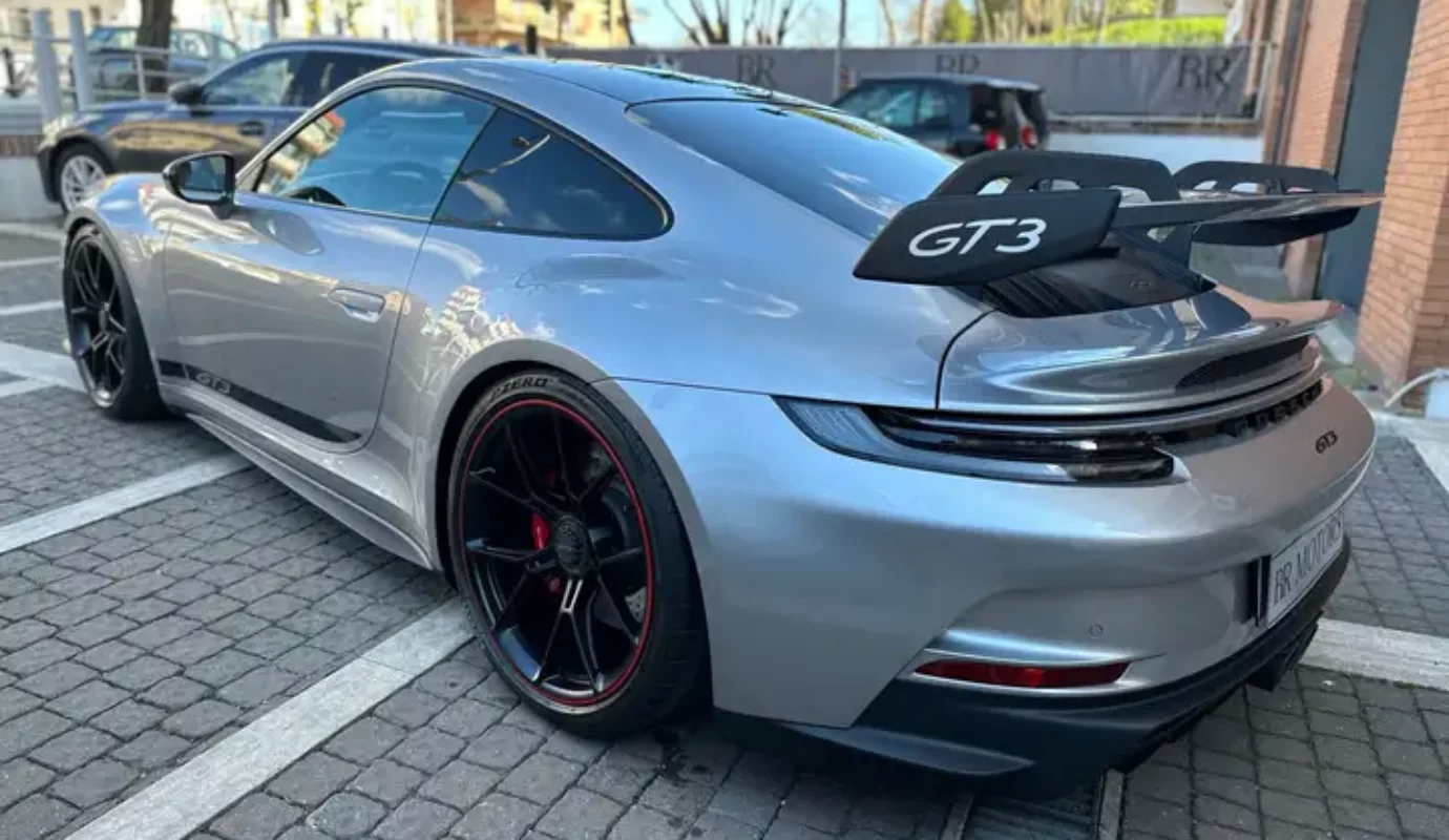 Porsche 992