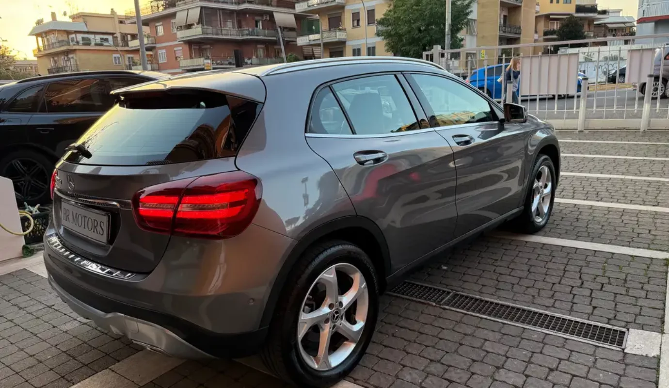 Mercedes-Benz GLA 220 d Sport Plus