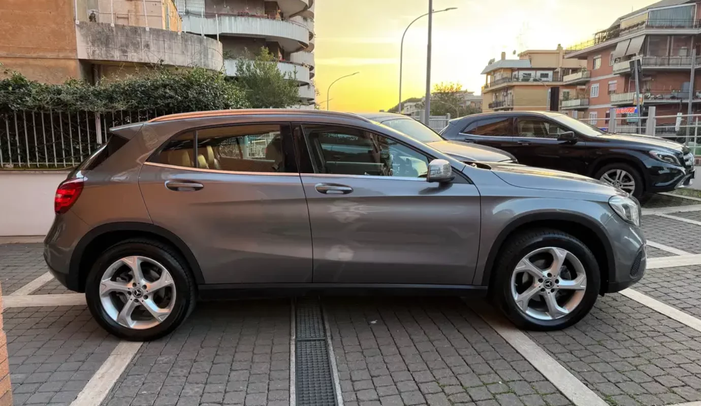 Mercedes-Benz GLA 220 d Sport Plus