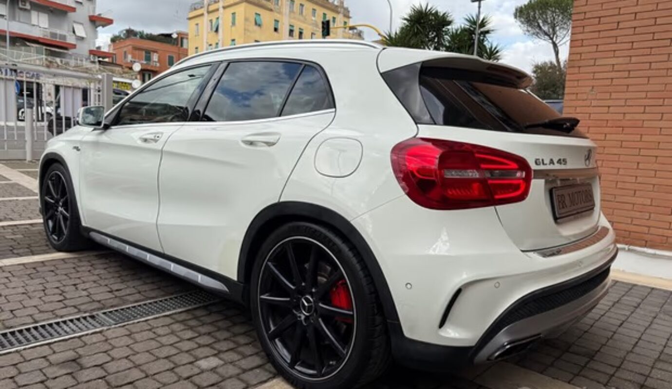 Mercedes-benz GLA 45 AMG 4Matic 360cv – FATTURABILE