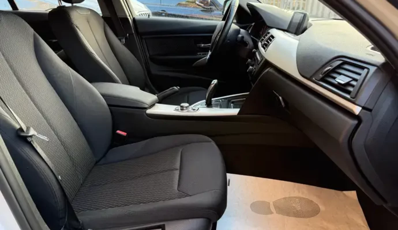 BMW 318 d Touring Modern