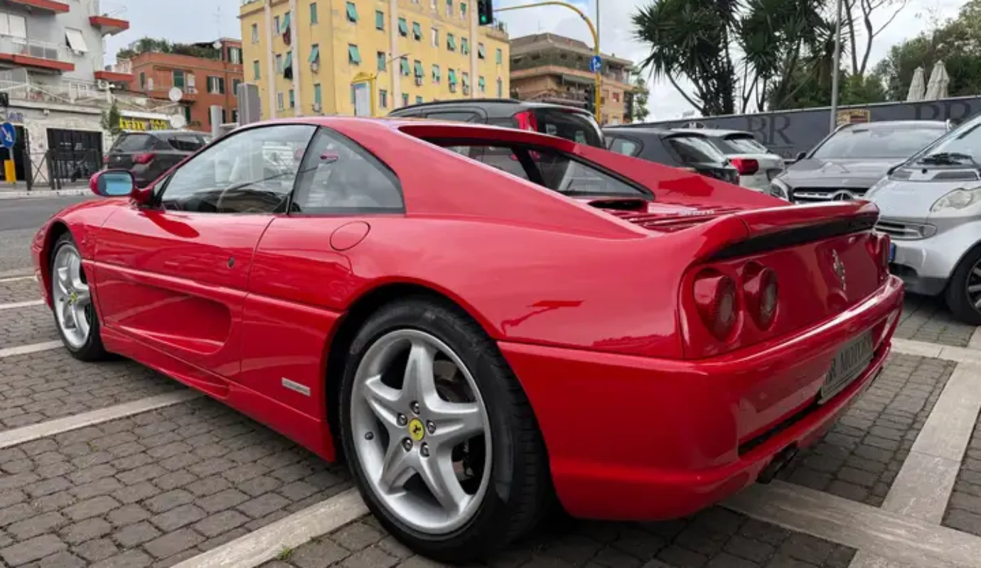 Ferrari F355 Berlinetta 2.7