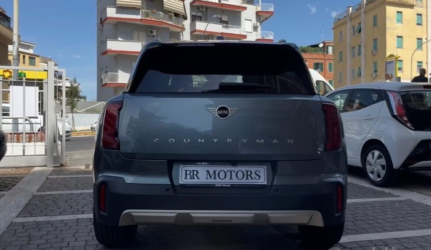 Mini Cooper D Countryman Favoured – Super Full