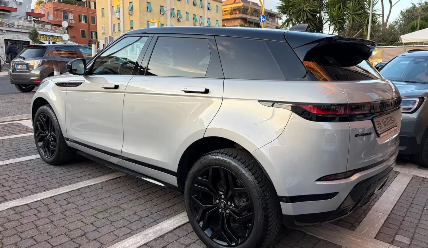 Land Rover Range Rover Evoque 2.0d i4 mhev R-Dynamic SE