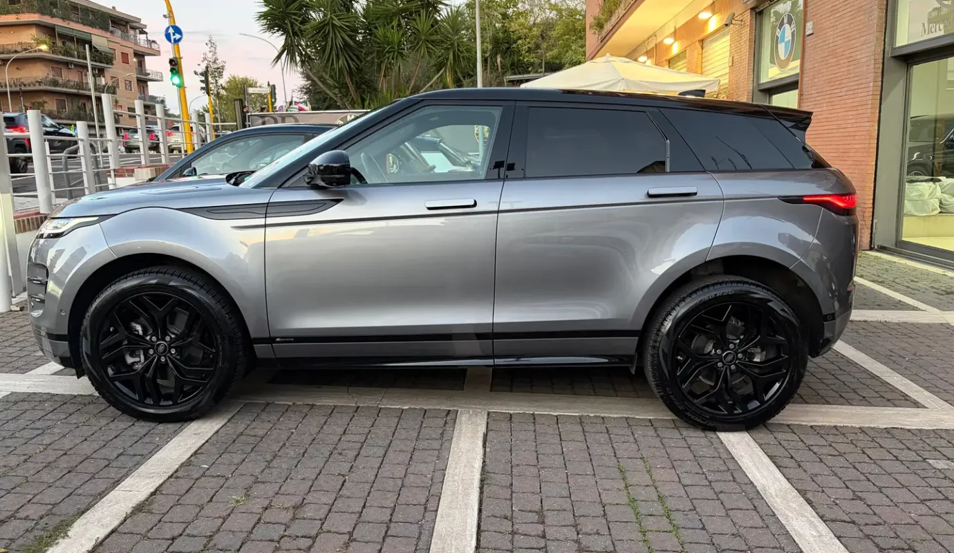 Land Rover Range Rover Evoque 2.0d i4 mhev R-Dynamic SE