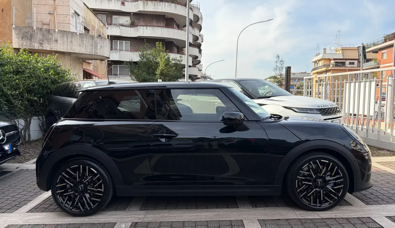 MINI Cooper S Favoured XL