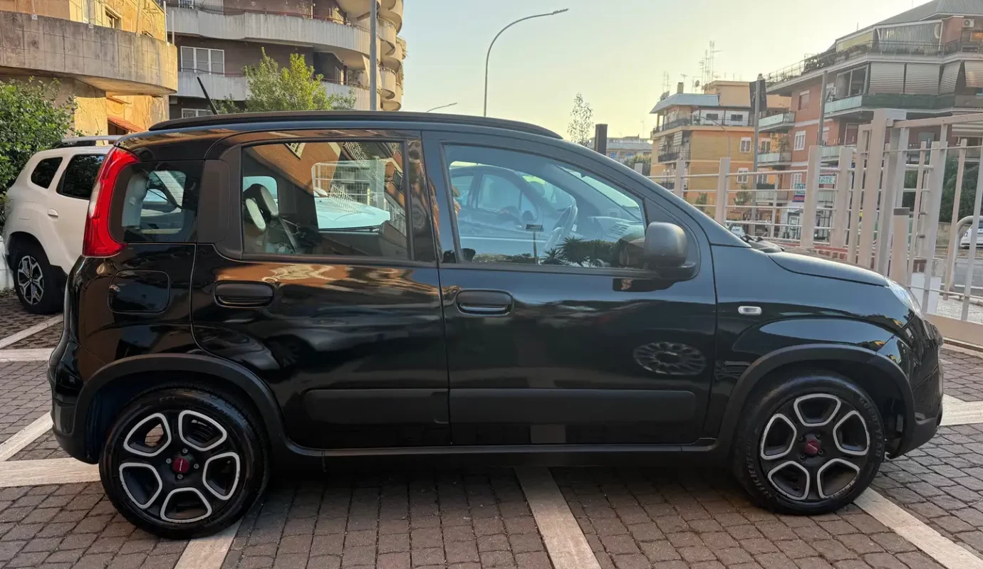 Fiat Panda FireFly Hybrid Red