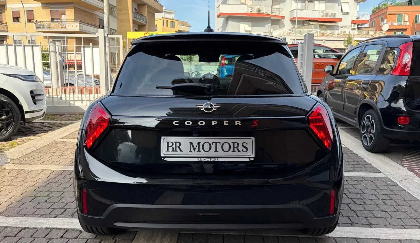 MINI Cooper S Favoured XL