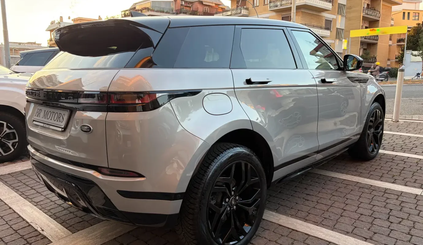Land Rover Range Rover Evoque 2.0d i4 mhev R-Dynamic SE