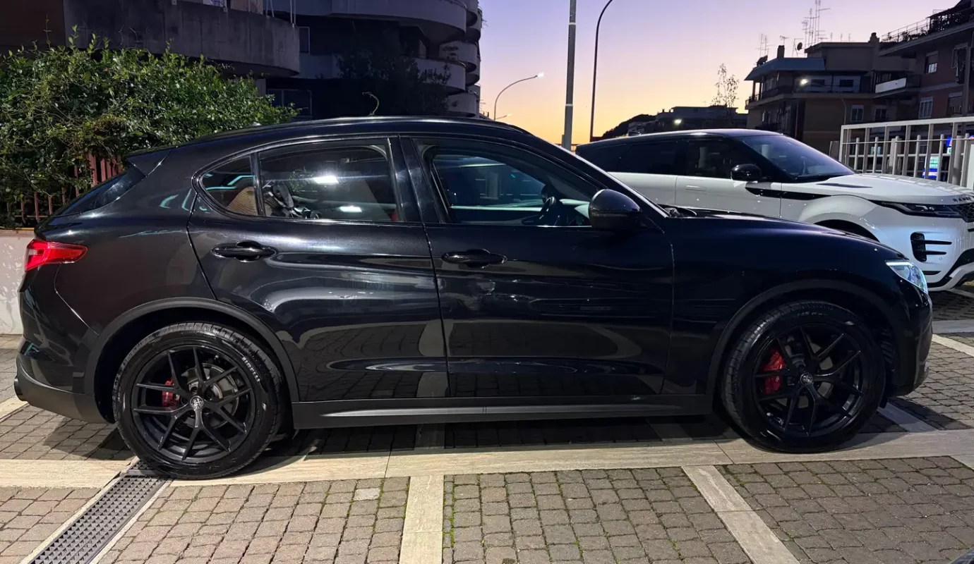 Alfa Romeo Stelvio 2.2 t B-Tech rwd