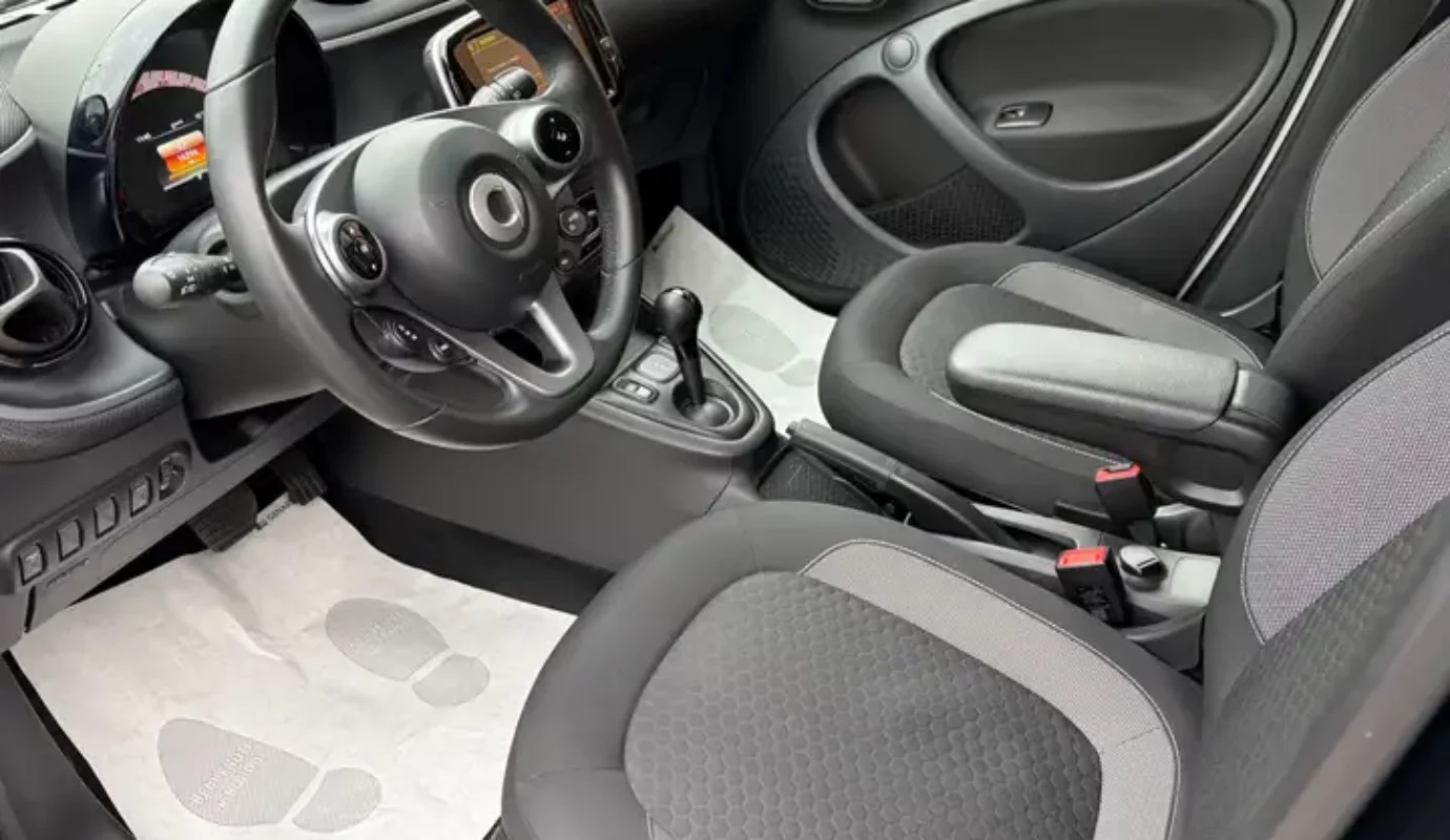 smart forFour EQ Passion