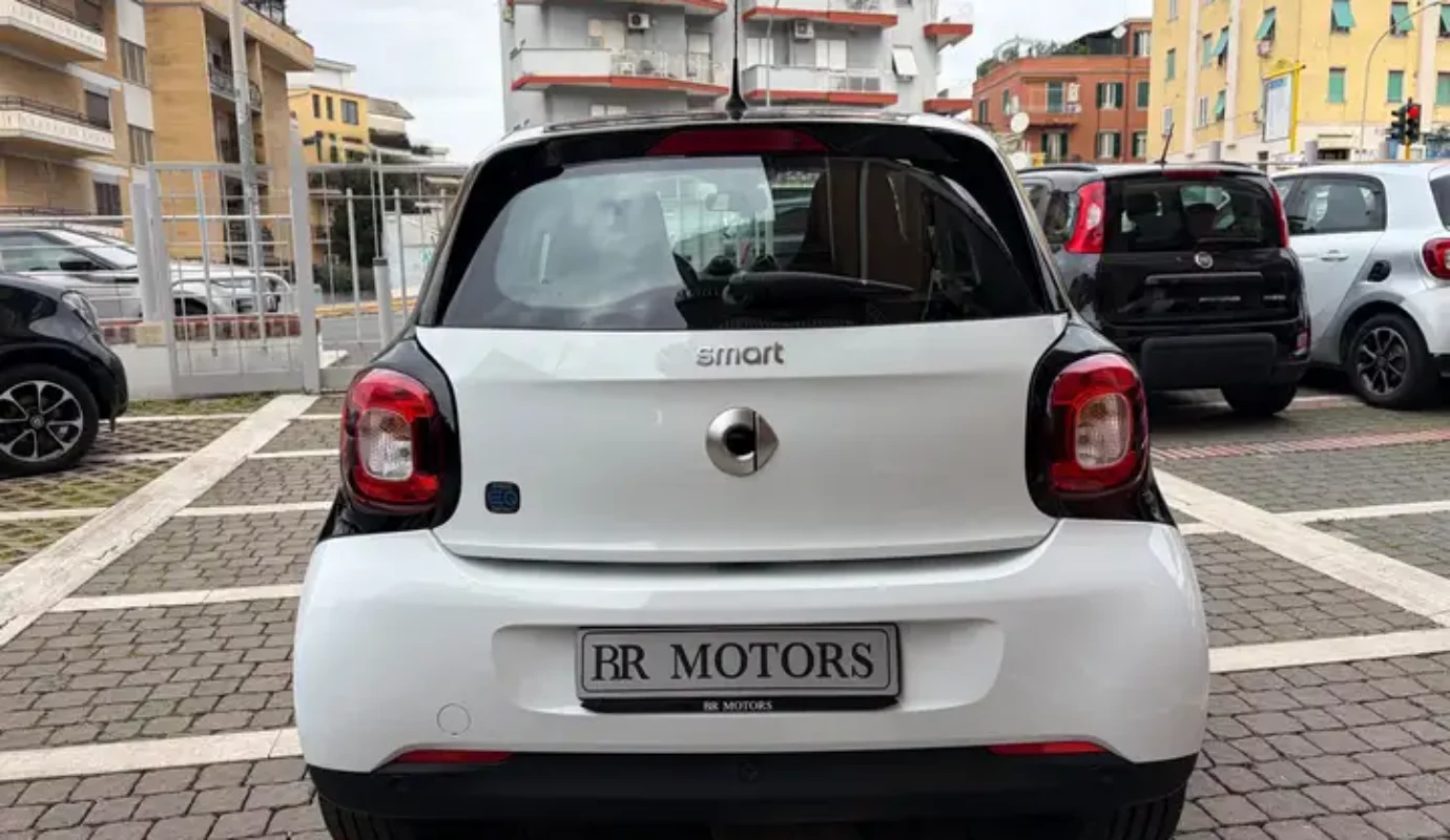 smart forFour EQ Passion