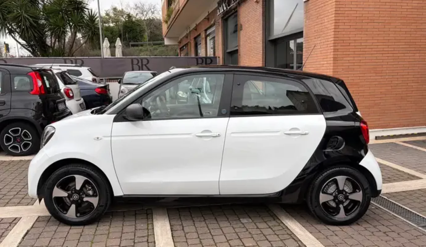 smart forFour EQ Passion