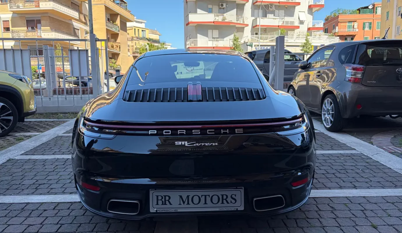Porsche 992 /911 Carrera