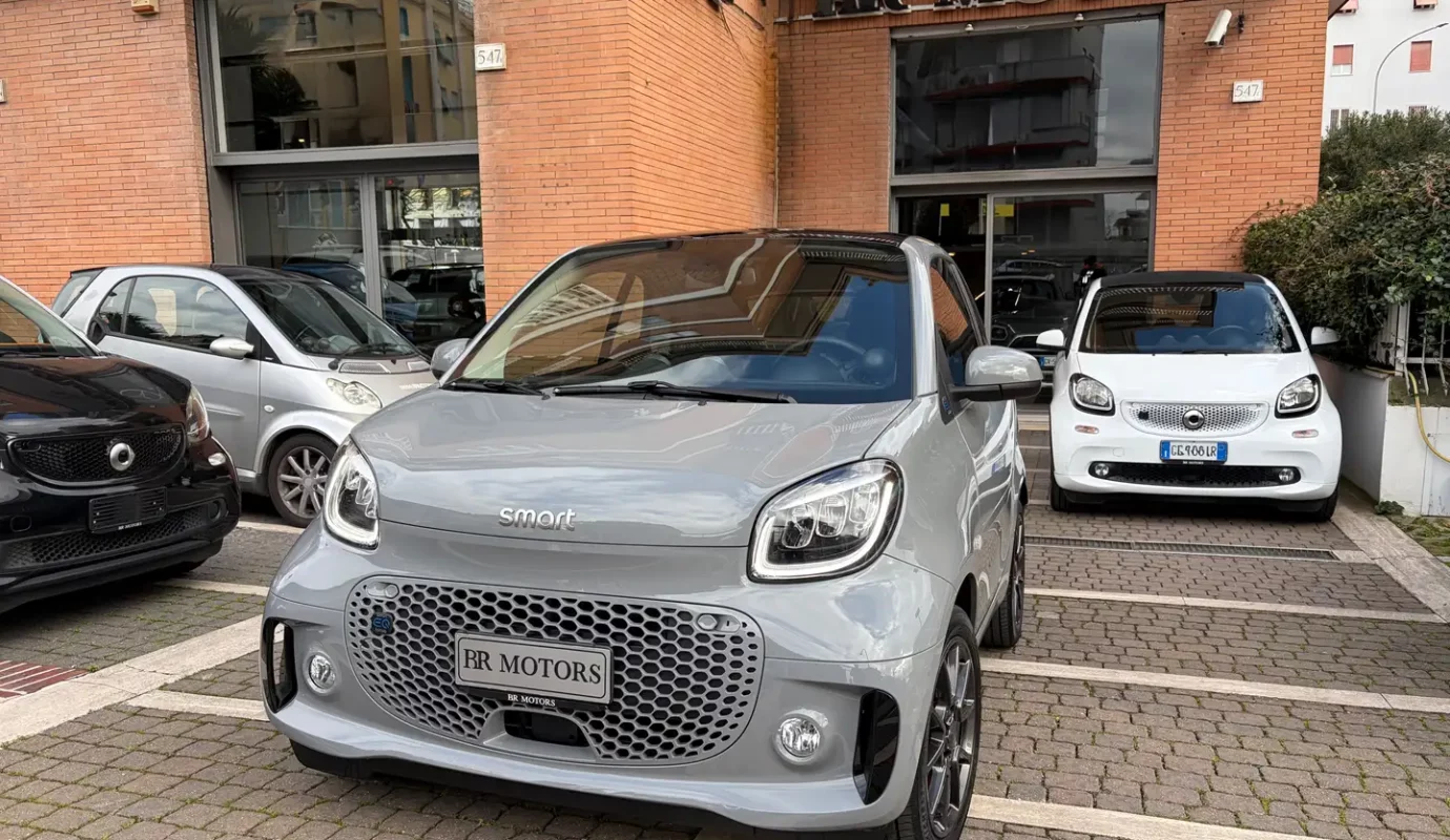 smart forTwo Eq Racingrey 22kw
