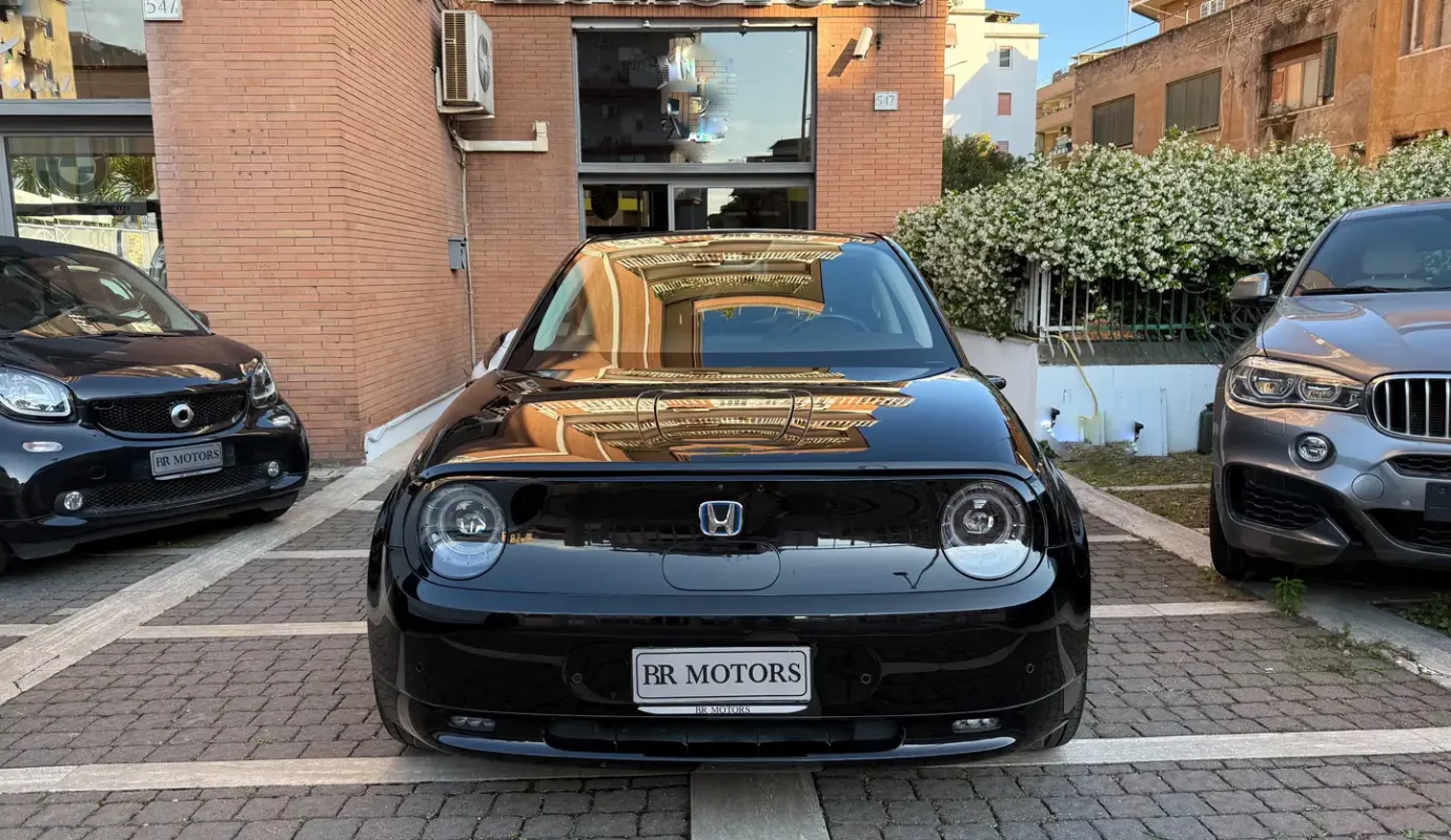 Honda e Advance 17